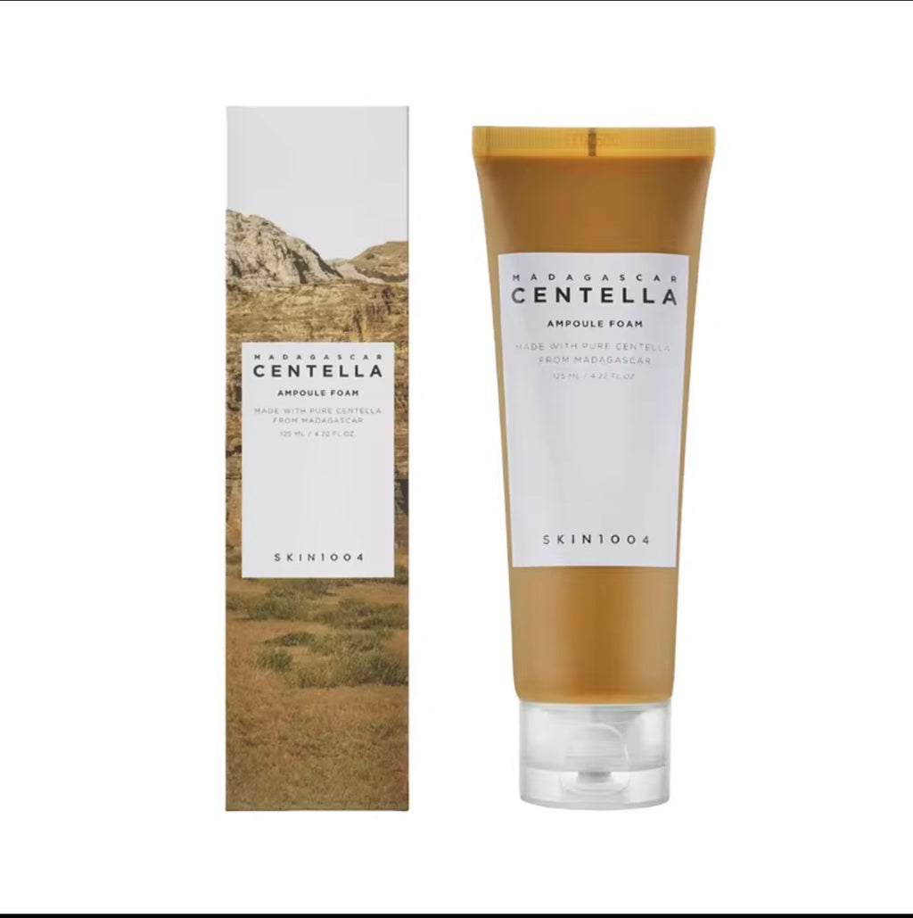 MADAGASCAR CENTELLA AMPOULE FOAM SKIN 1004 (125 ML)